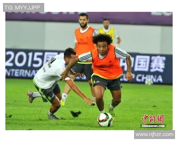 NBA2KOnline直播赛事回顾：关键时刻、球员风采、战术解析与球迷热情